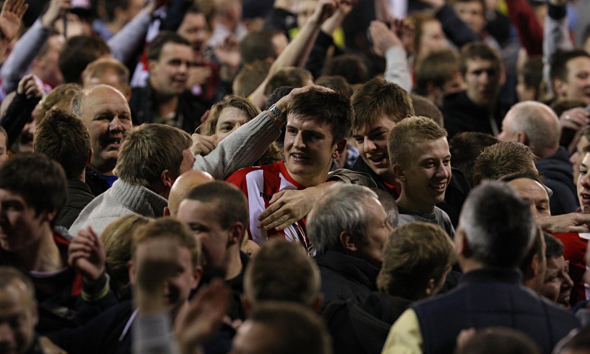 赛后评论中 赛后评论中